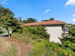 3048 Via Serena S O, Laguna Woods CA 92637