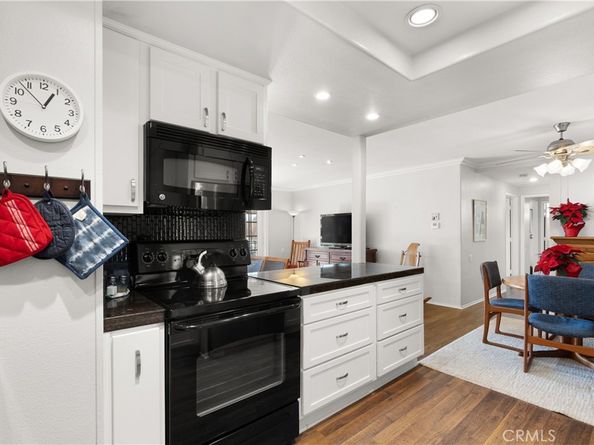 3048 Via Serena S O, Laguna Woods CA 92637