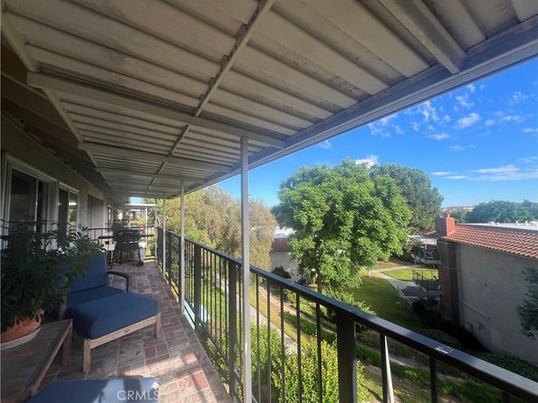 3048 Via Serena S O, Laguna Woods CA 92637