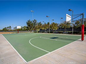 61 Acorn Glen, Irvine CA 92620