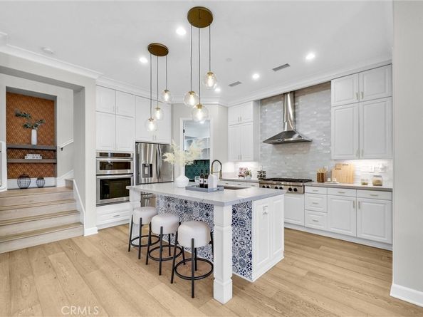 61 Acorn Glen, Irvine CA 92620
