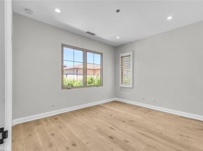 61 Acorn Glen, Irvine CA 92620