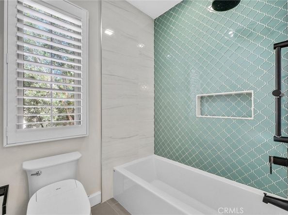 61 Acorn Glen, Irvine CA 92620