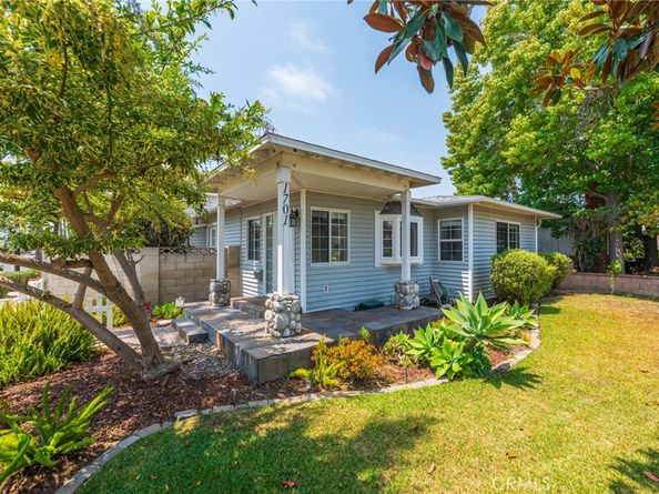 1701 Lake Street, Huntington Beach CA 92648