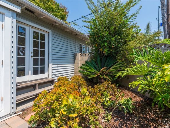 1701 Lake Street, Huntington Beach CA 92648