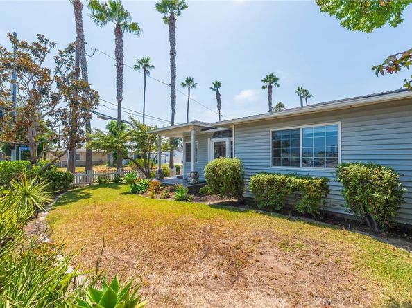 1701 Lake Street, Huntington Beach CA 92648