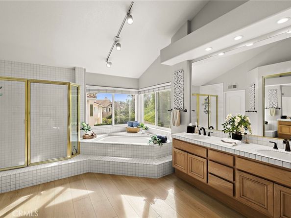 27041 Ironwood Drive, Laguna Hills CA 92653