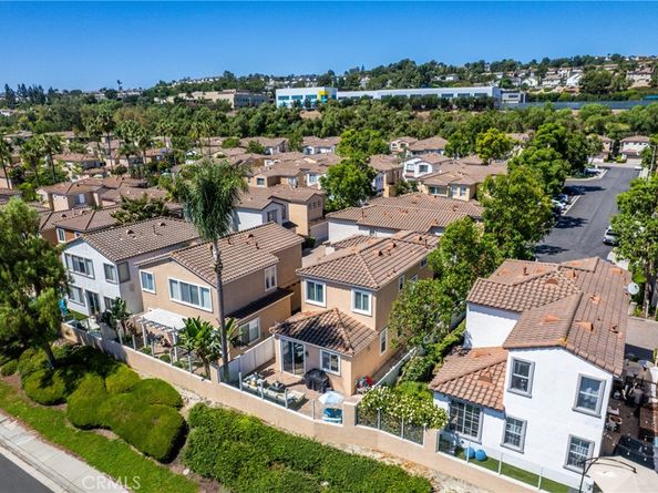 46 Las Flores, Aliso Viejo CA 92656