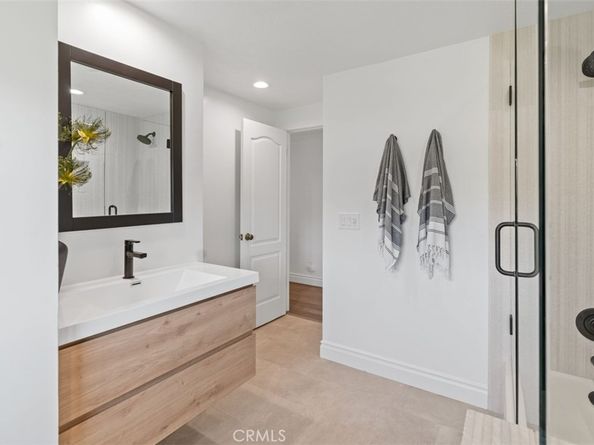 1056 Madison Place, Laguna Beach CA 92651