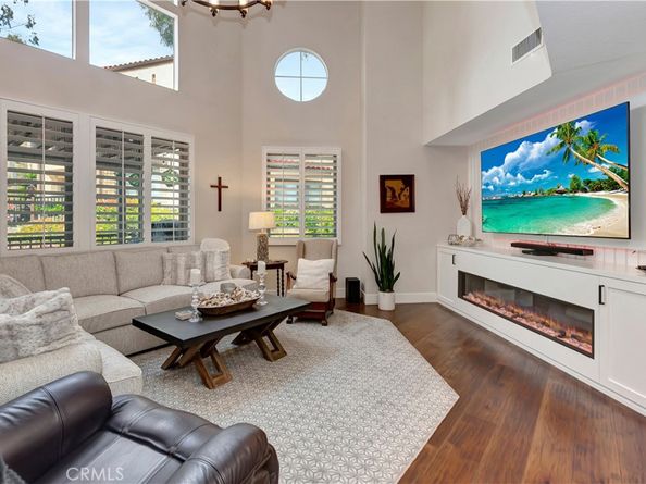 515 Bay Hill Drive, Newport Beach CA 92660