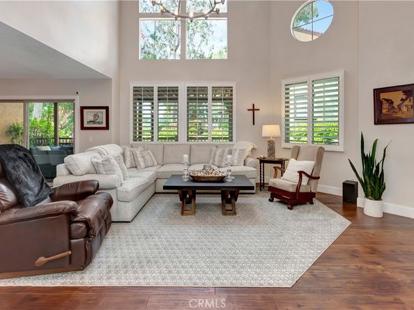 515 Bay Hill Drive, Newport Beach CA 92660