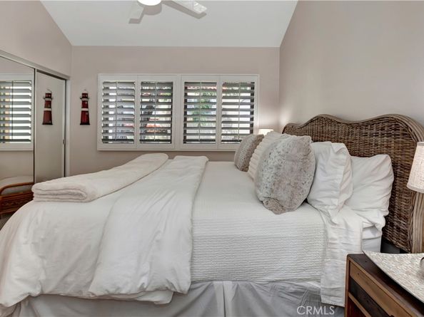 515 Bay Hill Drive, Newport Beach CA 92660