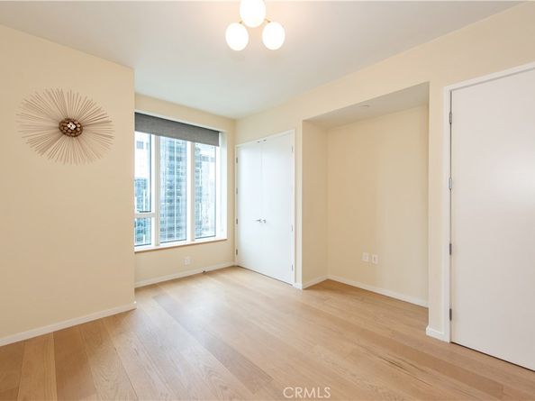 889 Francisco 1911, Los Angeles CA 90017