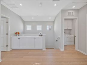 196 Milky, Irvine CA 92618