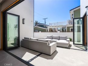 1828 Pine, Huntington Beach CA 92648