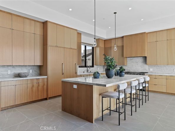 1828 Pine, Huntington Beach CA 92648
