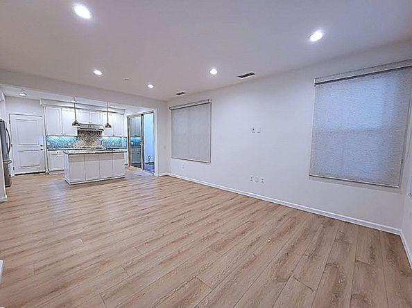111 Desert Lotus, Irvine CA 92618