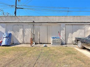 6915 Bonsallo, Lake Los Angeles CA 90044