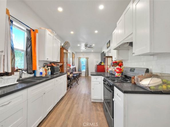 6915 Bonsallo, Lake Los Angeles CA 90044
