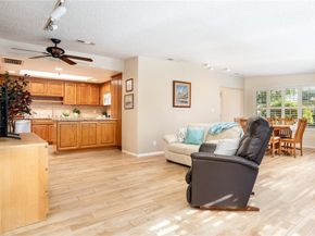 1310 Knollwood 43A, Seal Beach CA 90740