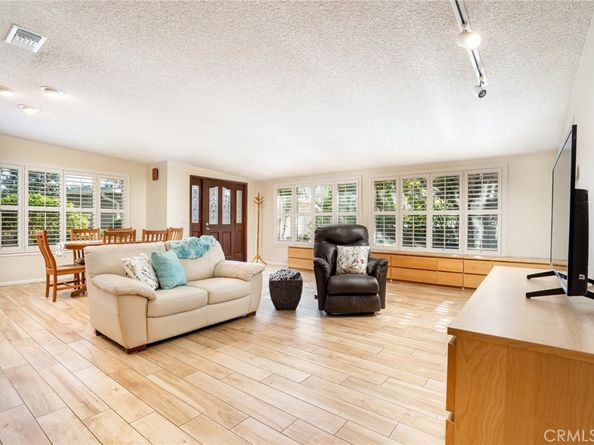 1310 Knollwood 43A, Seal Beach CA 90740