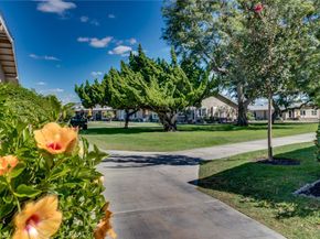 1310 Knollwood 43A, Seal Beach CA 90740