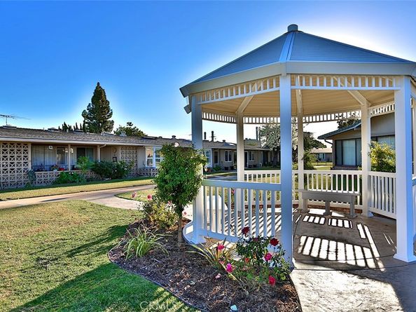 1310 Knollwood 43A, Seal Beach CA 90740