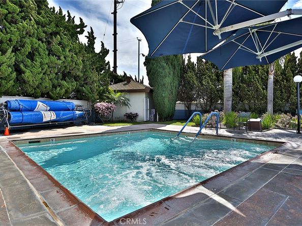 1310 Knollwood 43A, Seal Beach CA 90740