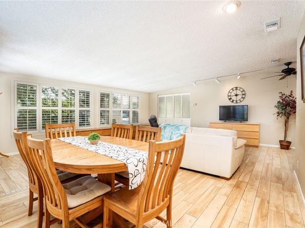 1310 Knollwood 43A, Seal Beach CA 90740