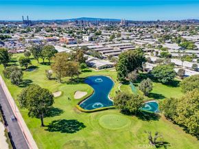 1310 Knollwood 43A, Seal Beach CA 90740