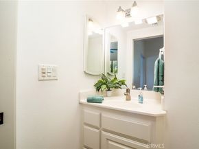 1310 Knollwood 43A, Seal Beach CA 90740