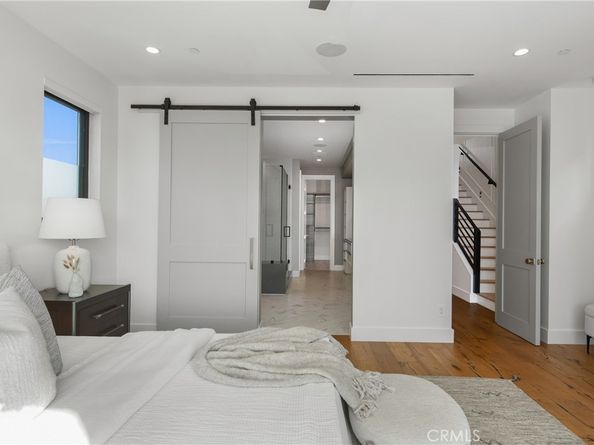 1004 Huntington, Huntington Beach CA 92648