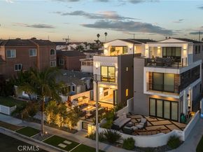 1004 Huntington, Huntington Beach CA 92648