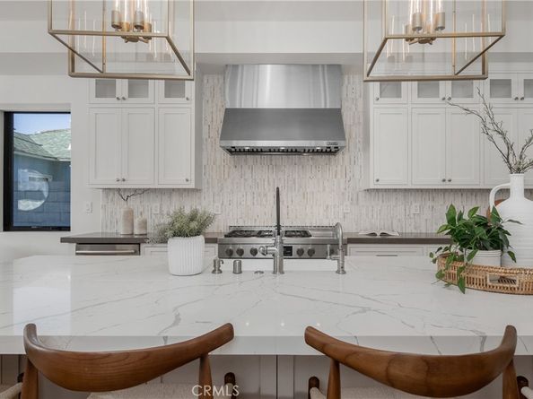 1004 Huntington, Huntington Beach CA 92648