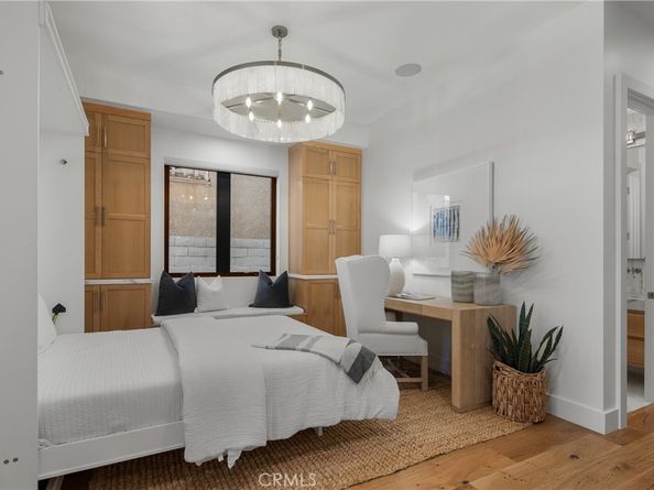 1004 Huntington, Huntington Beach CA 92648