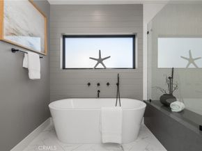 1004 Huntington, Huntington Beach CA 92648