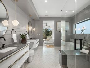 1004 Huntington, Huntington Beach CA 92648