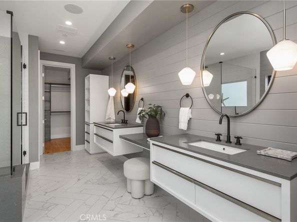 1004 Huntington, Huntington Beach CA 92648