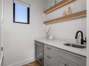 1004 Huntington, Huntington Beach CA 92648