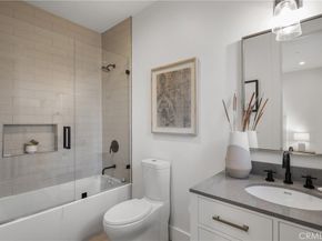 1004 Huntington, Huntington Beach CA 92648