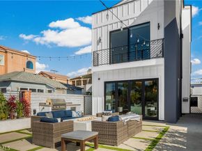 1004 Huntington, Huntington Beach CA 92648