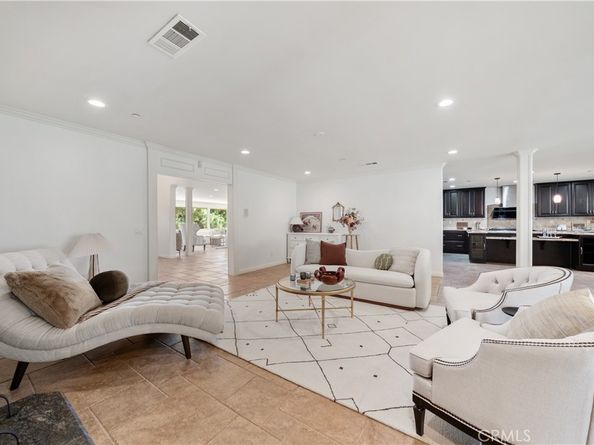 2047 Carolwood, Arcadia CA 91006