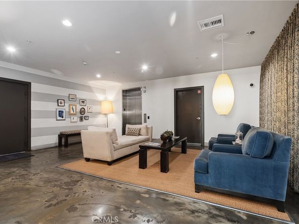 300 E 4th Street 205, Long Beach CA 90802