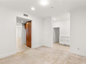 300 E 4th Street 205, Long Beach CA 90802