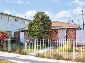6271 Cherry Avenue, Long Beach CA 90805