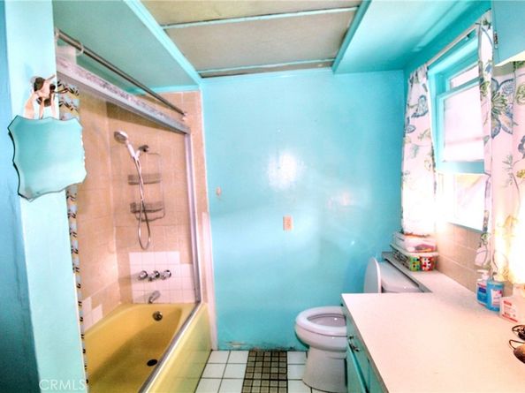 6271 Cherry Avenue, Long Beach CA 90805
