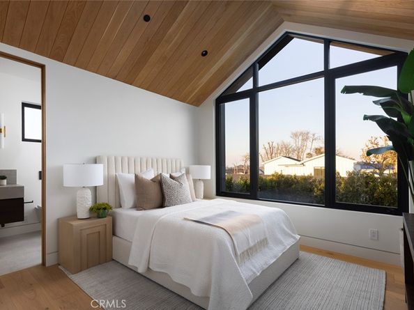 2100 Windward Ln, Newport Beach CA 92660