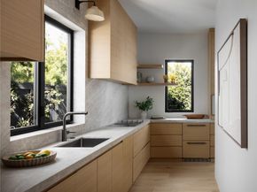 2100 Windward Ln, Newport Beach CA 92660