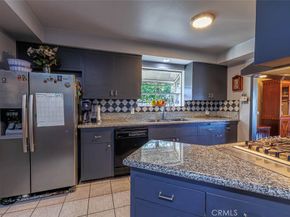 605 N La Reina, Anaheim CA 92801