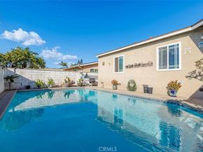 605 N La Reina, Anaheim CA 92801